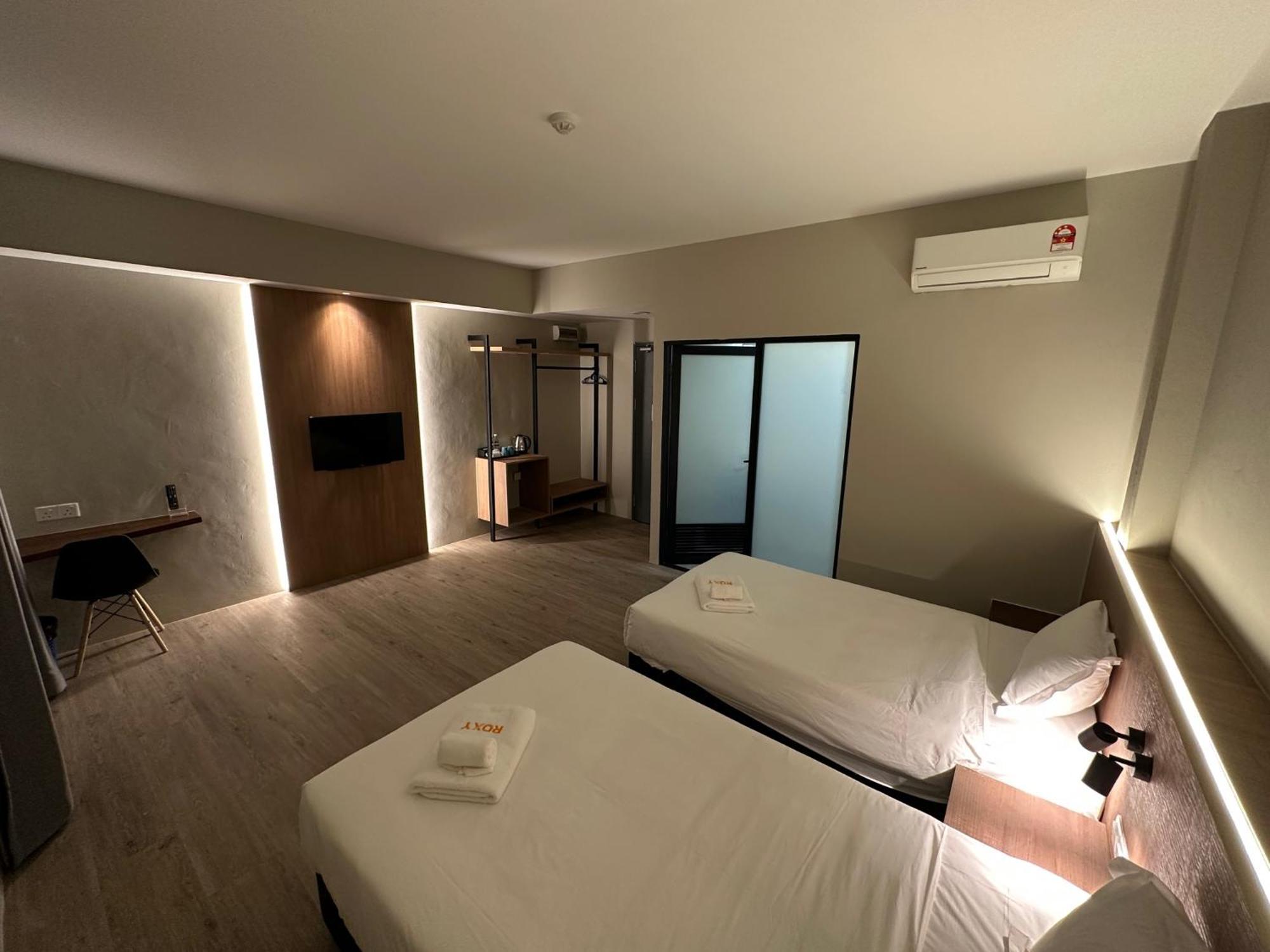 Roxy Hotel Aiman Κουτσίνγκ Εξωτερικό φωτογραφία