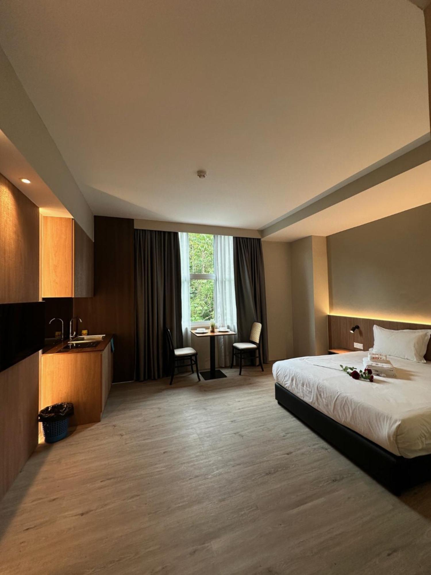 Roxy Hotel Aiman Κουτσίνγκ Εξωτερικό φωτογραφία