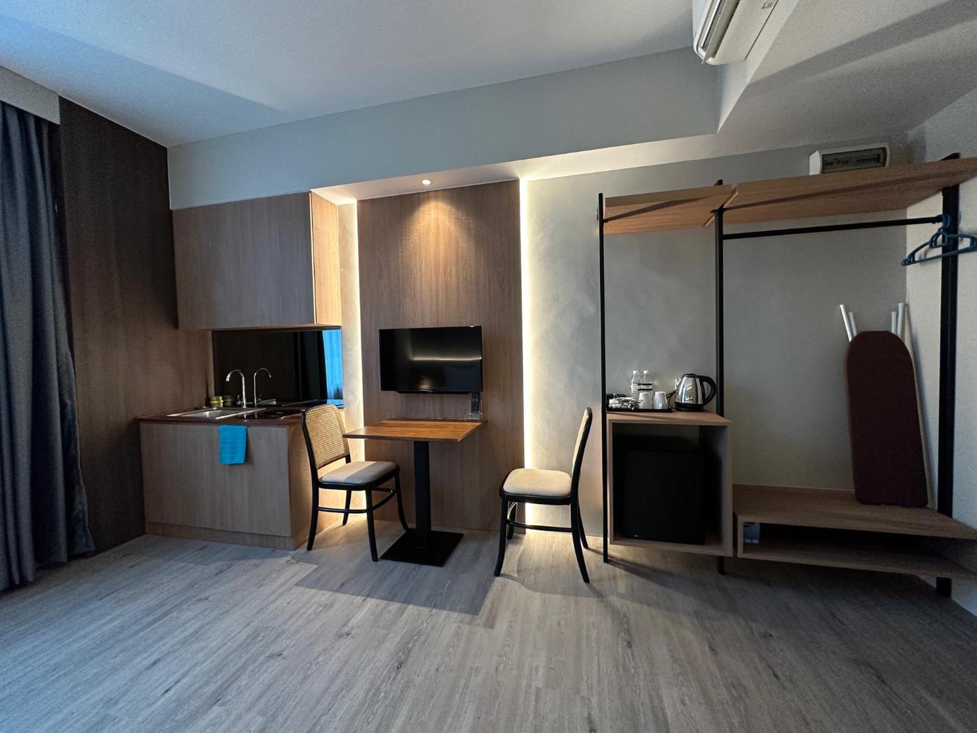 Roxy Hotel Aiman Κουτσίνγκ Εξωτερικό φωτογραφία